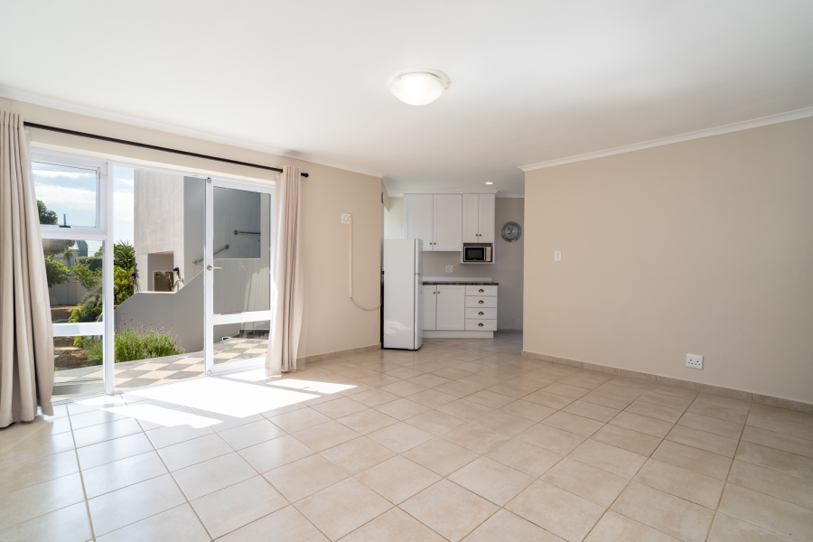 4 Bedroom Property for Sale in Kommetjie Western Cape